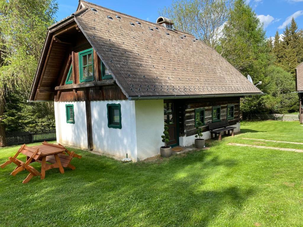 Ferienhaus Waldtraum Sankt Veit an der Glan Exterior foto